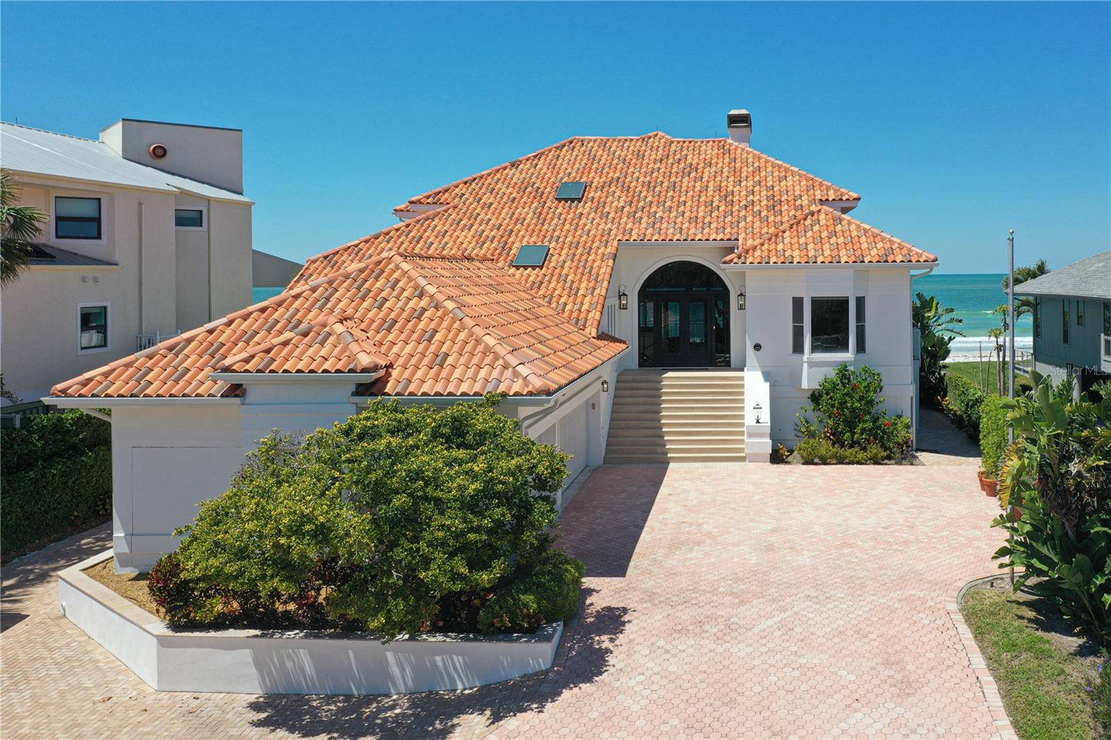 1800 GULF BLVD, Belleair Beach, FL 33786