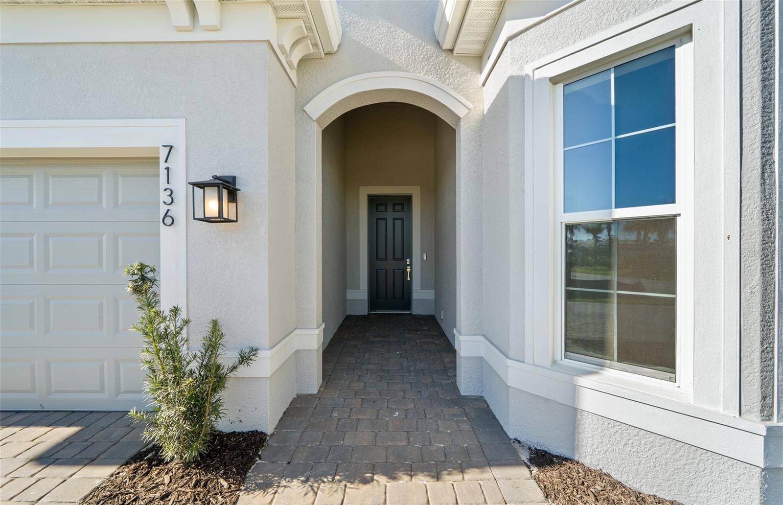 7621 FULHAM AVE, Bradenton, FL 34210