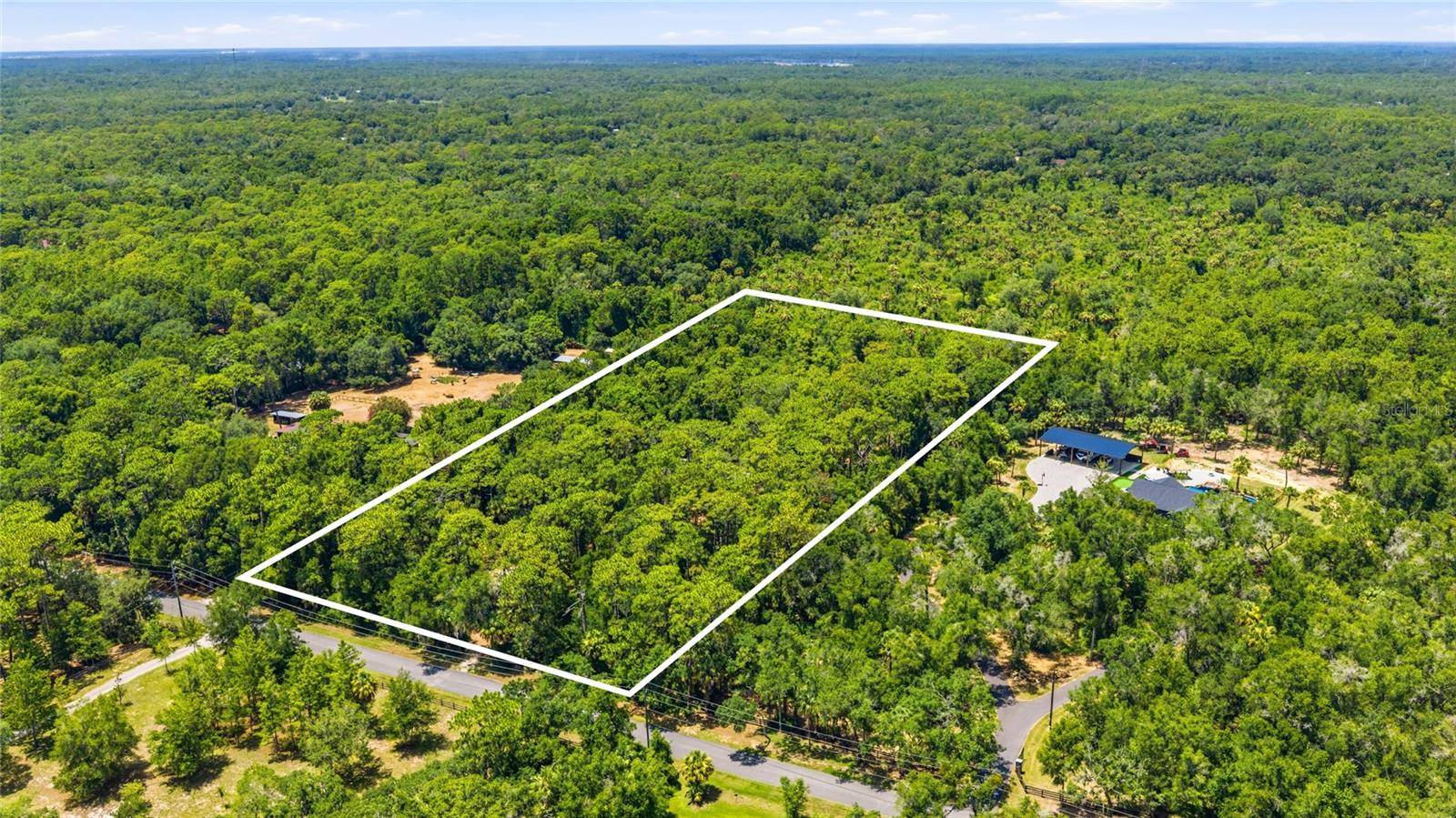 9661 W DEEPWOODS DR, Crystal River, FL 34428