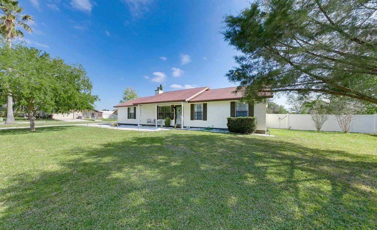 1121 LONDONDERRY DR, Orange Park, FL 32065