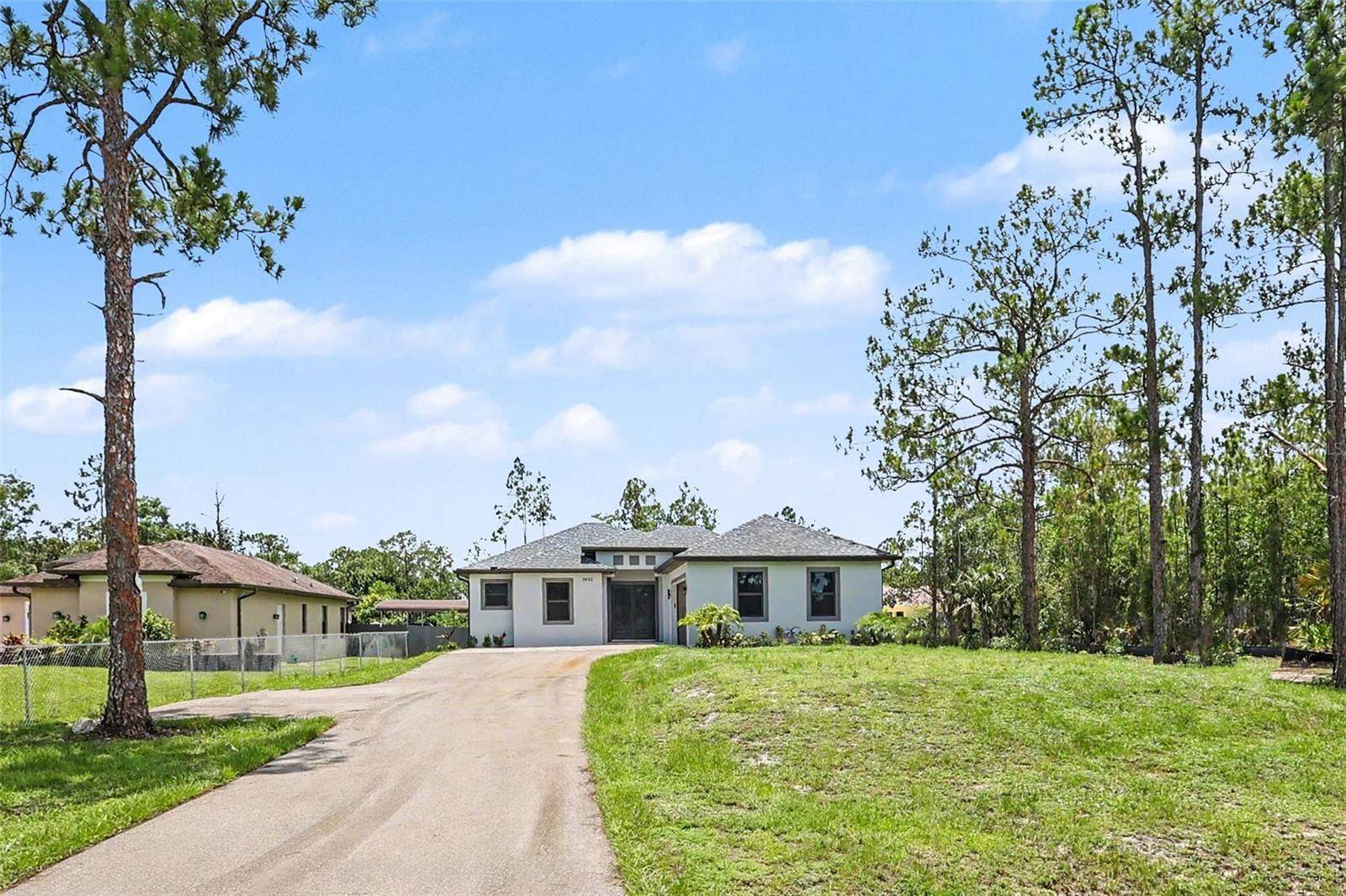2420 52ND AVE NE, Naples, FL 34120