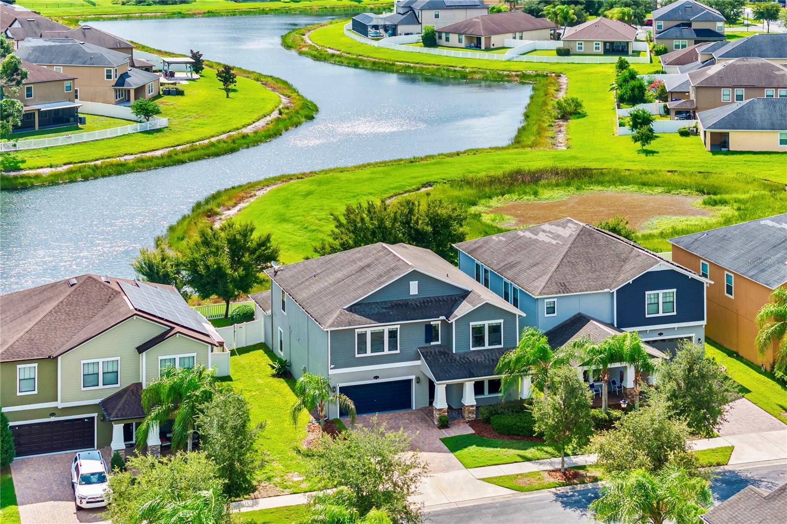 19343 PADDOCK VIEW DR, Tampa, FL 33647