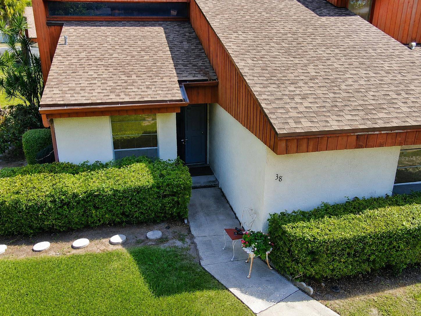 2054 SUNSET POINT RD #38, Clearwater, FL 33765