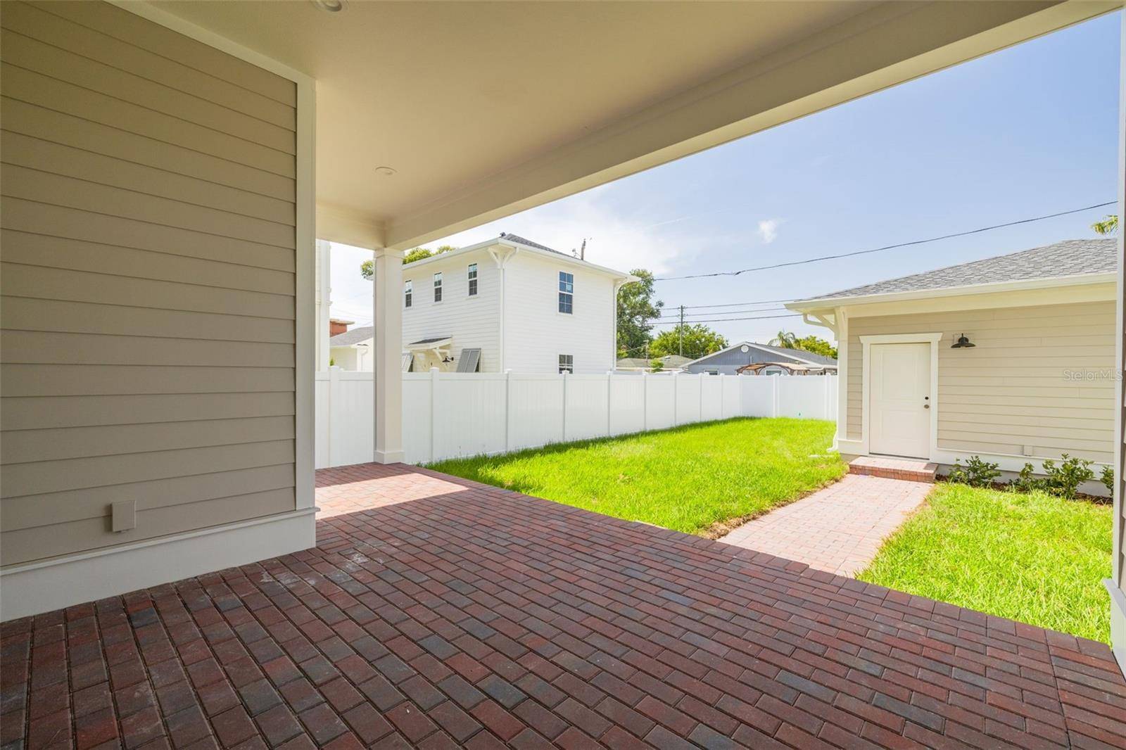 455 47TH AVE N, St Petersburg, FL 33703