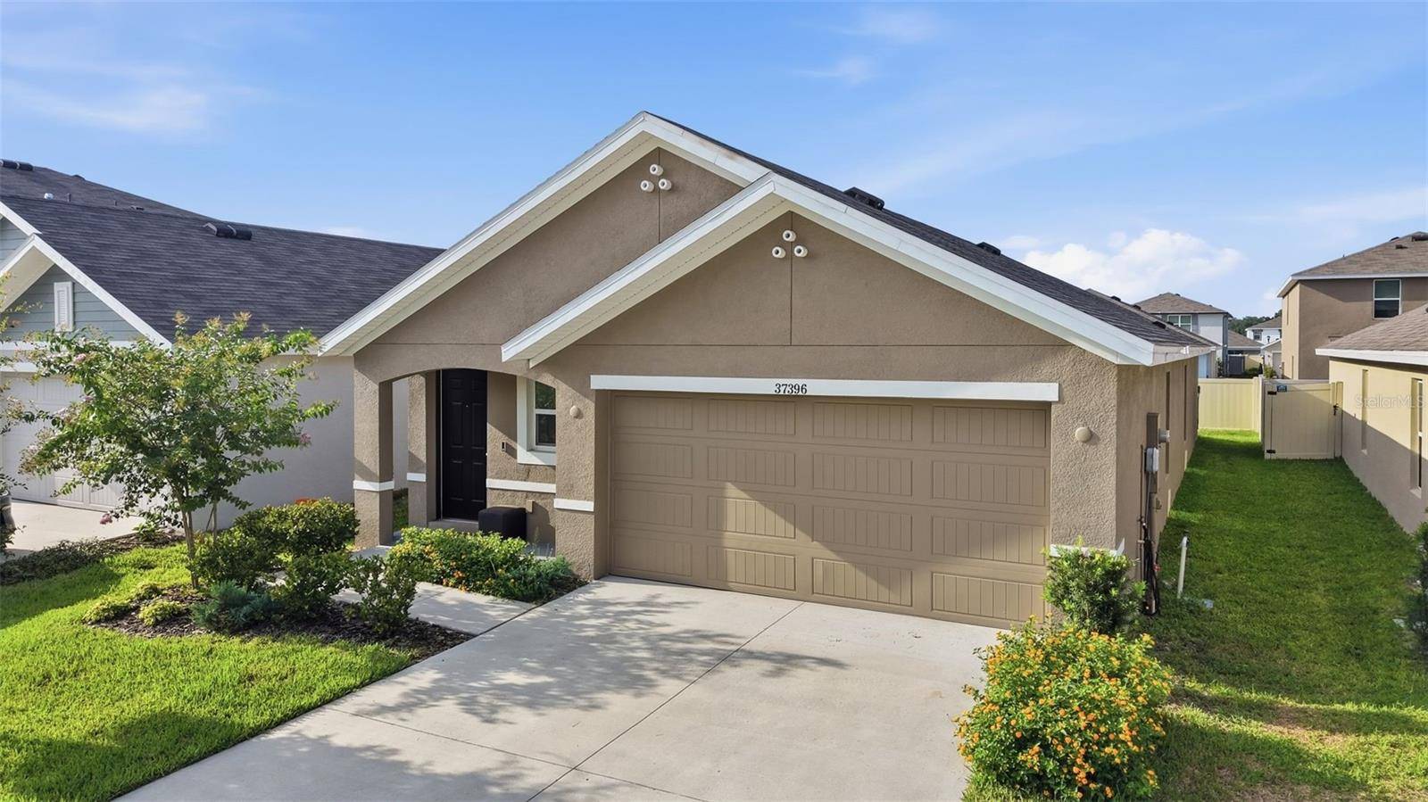 37396 SHARKS EYE LN, Zephyrhills, FL 33541