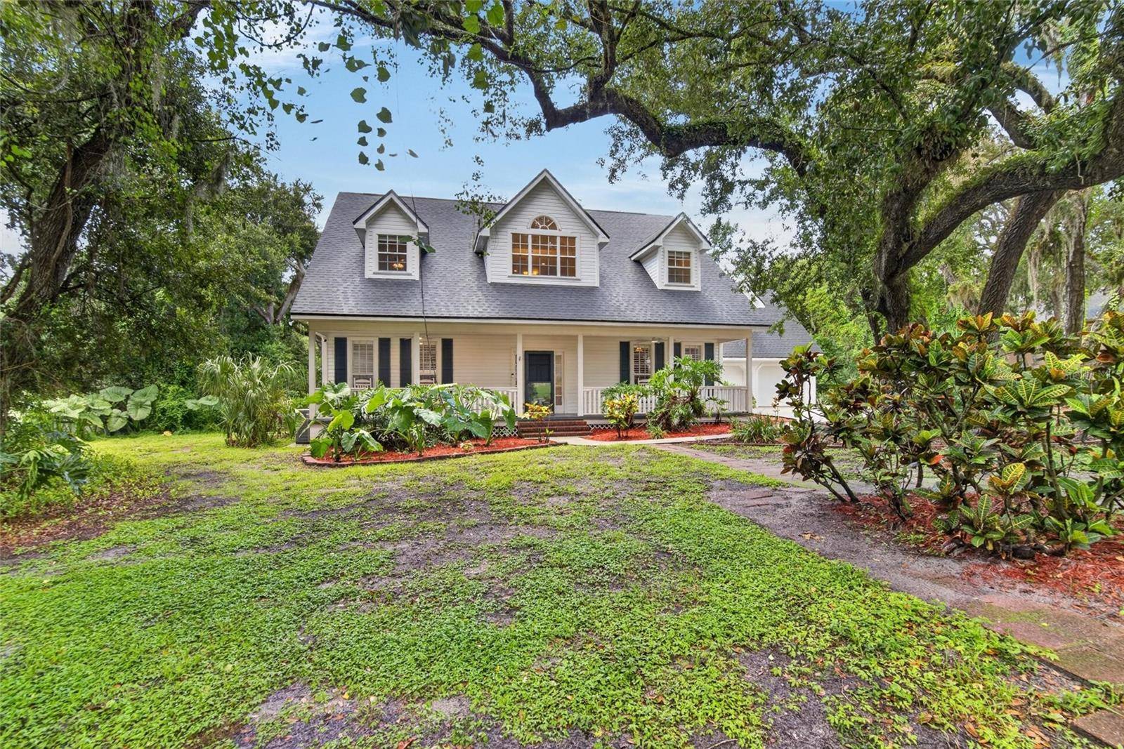 1701 COTTAGE OAKS CT, Brandon, FL 33510