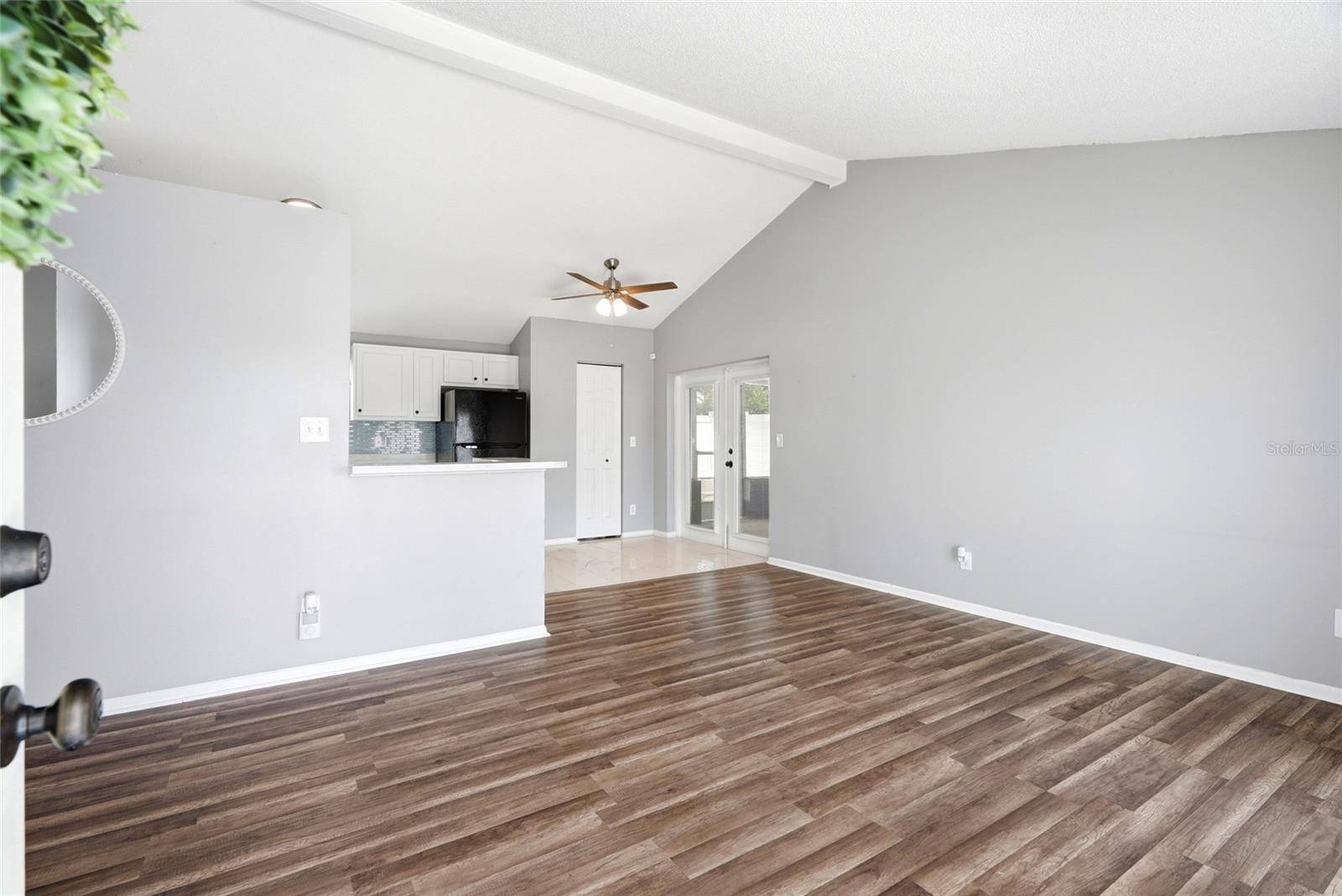 8704 MARLIN CT, Tampa, FL 33634