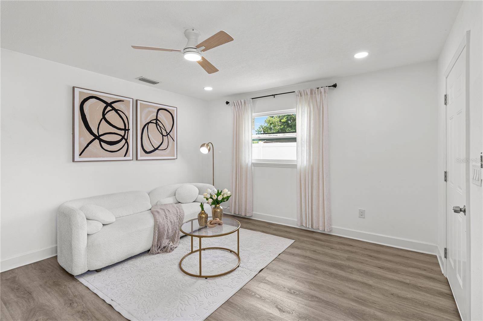 2917 W CLIFTON ST, Tampa, FL 33614