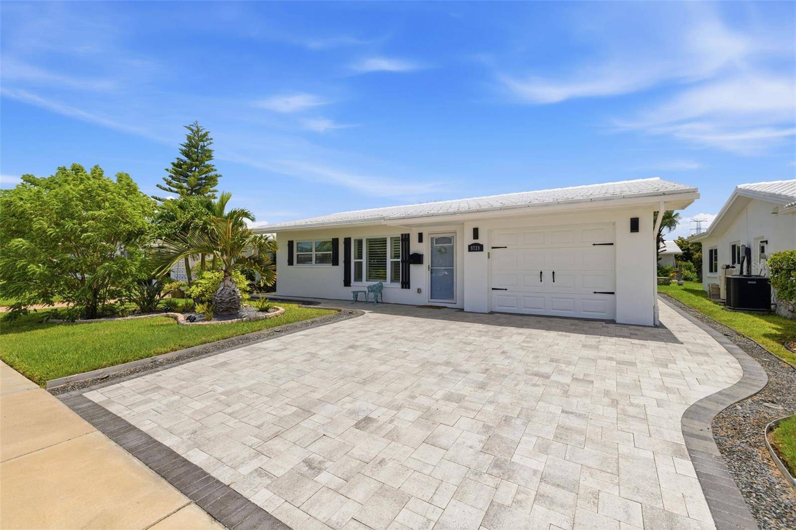 9729 37TH ST N, Pinellas Park, FL 33782