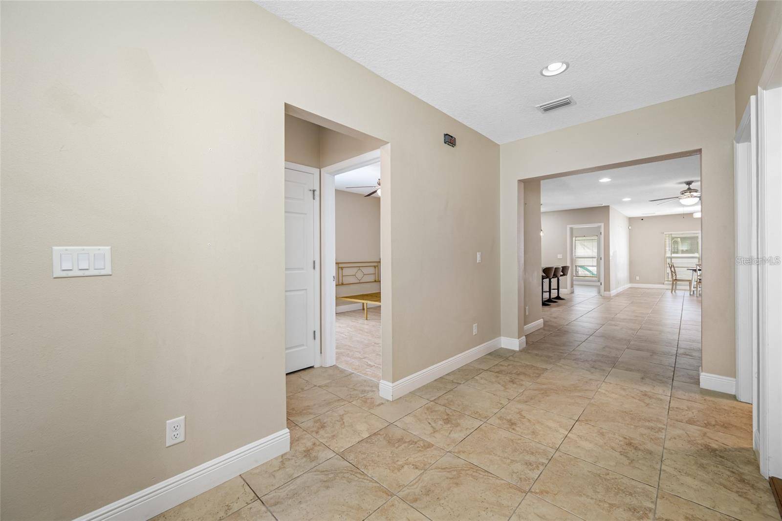 230 CLAYTON ST, Brandon, FL 33511