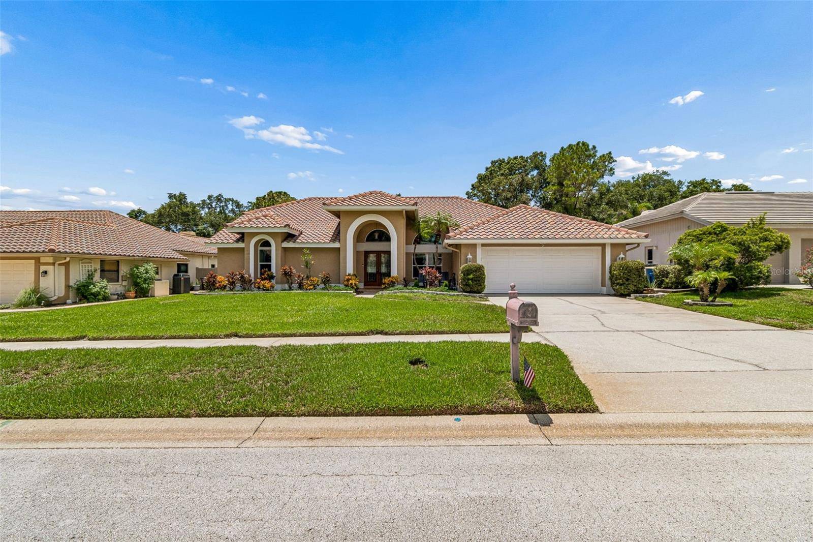 2937 HILLCREEK CIR S, Clearwater, FL 33759