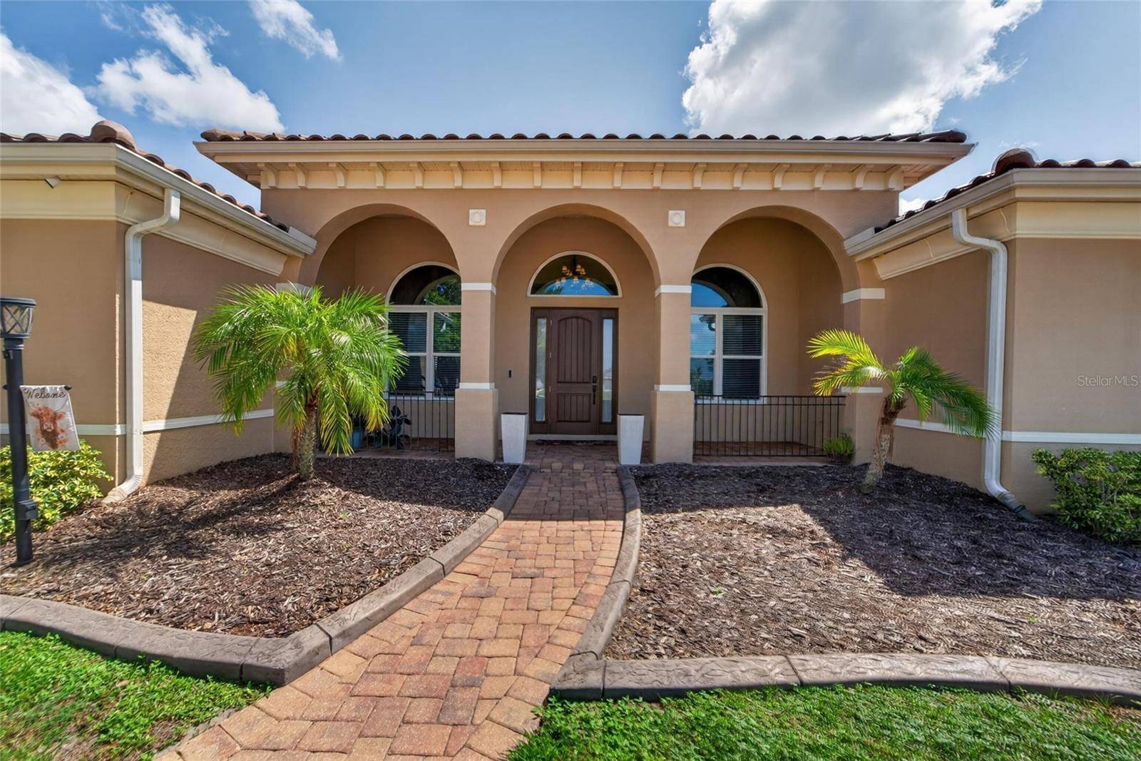 5207 LAKE VENICE DR, Wimauma, FL 33598