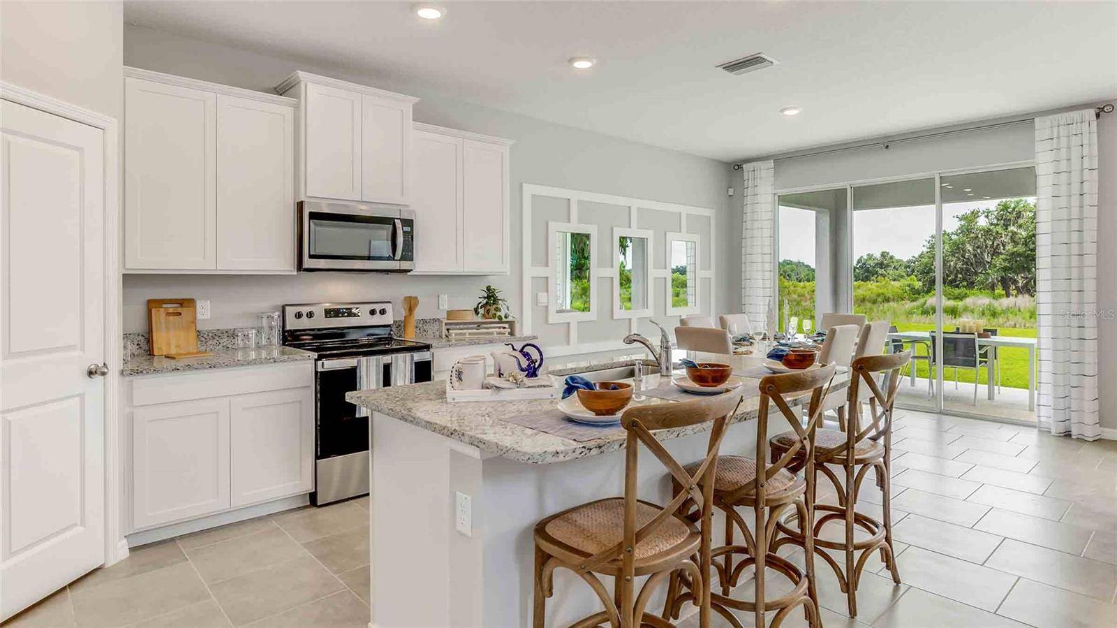 2371 STERLING FOREST CT, Wesley Chapel, FL 33543