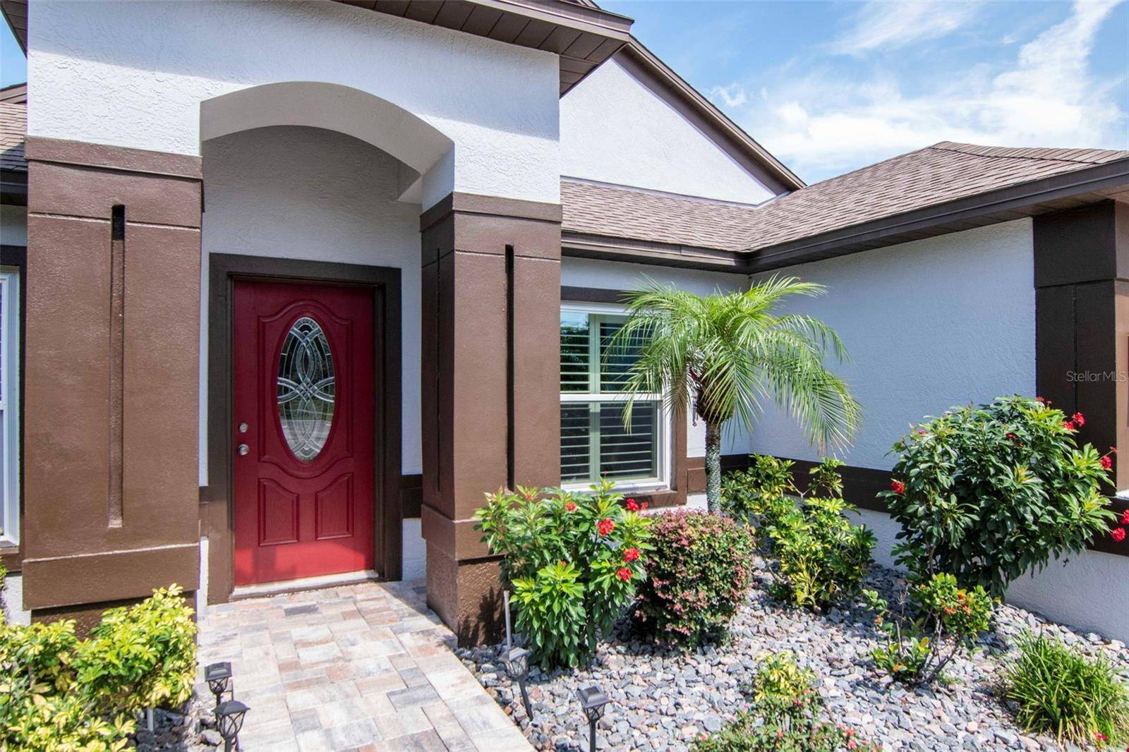9301 BROOKHURST CT, Tampa, FL 33647