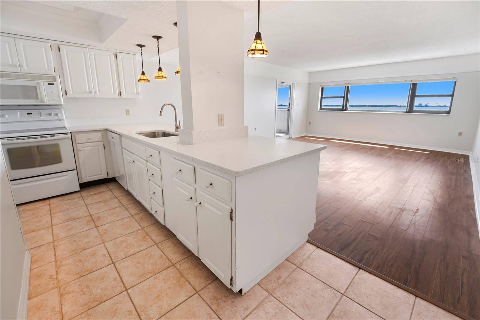 4141 BAYSHORE BLVD #602, Tampa, FL 33611