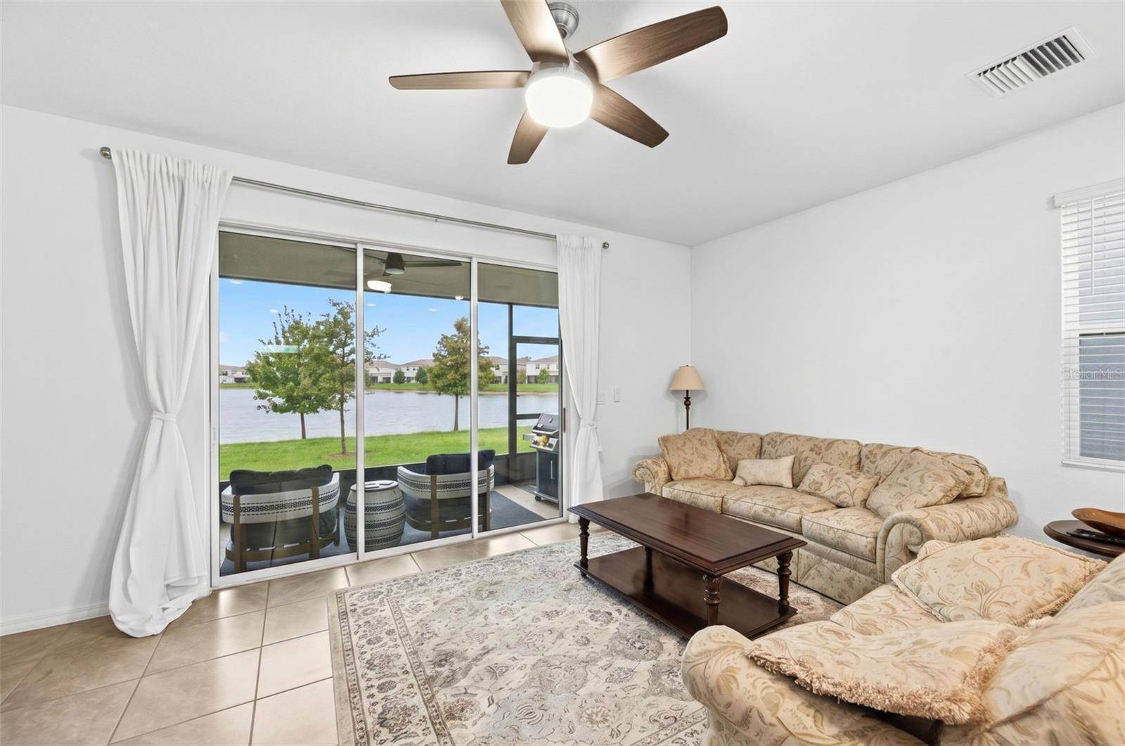 369 MANGROVE SHADE CIR, Apollo Beach, FL 33572