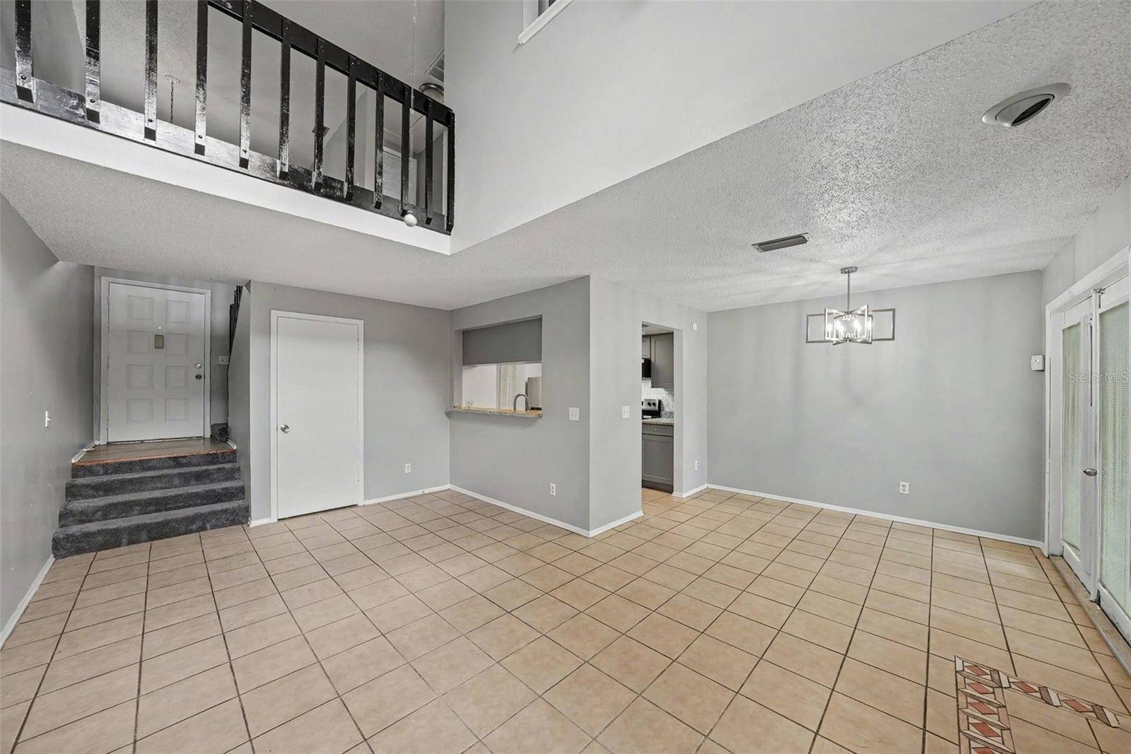 12409 TITUS CT, Tampa, FL 33612