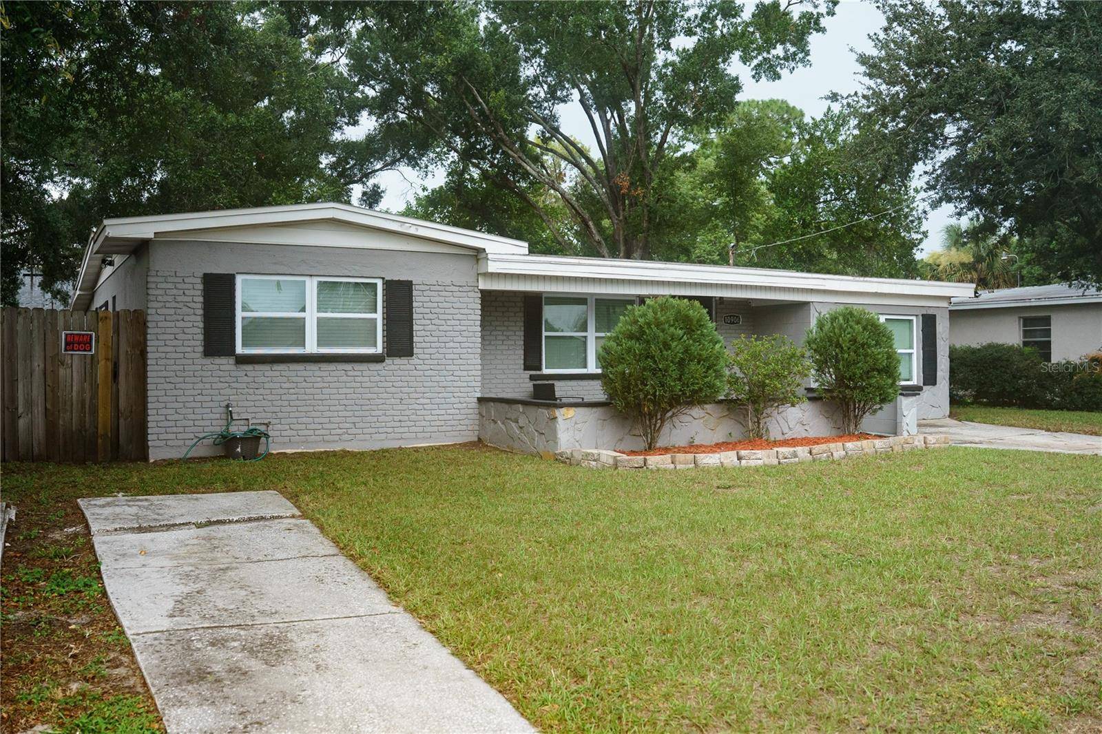 10906 N LANTANA AVE, Tampa, FL 33612