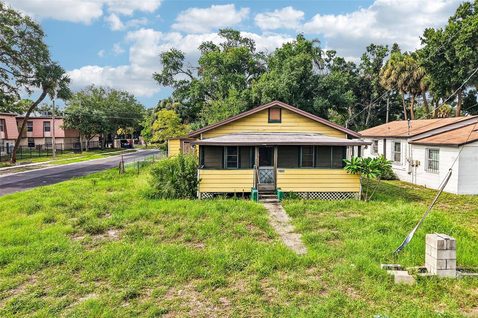 1002 W NASSAU ST, Tampa, FL 33607