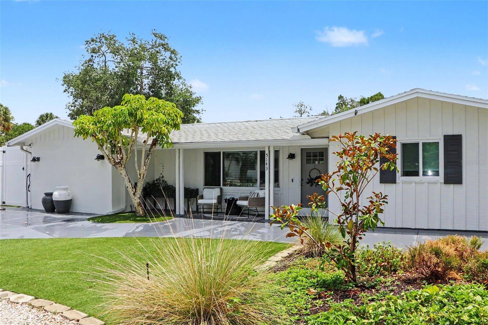 5143 SANDY BEACH AVE, Sarasota, FL 34242
