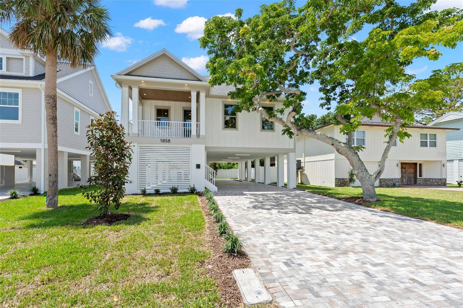 1858 MISSISSIPPI AVE NE, St Petersburg, FL 33703