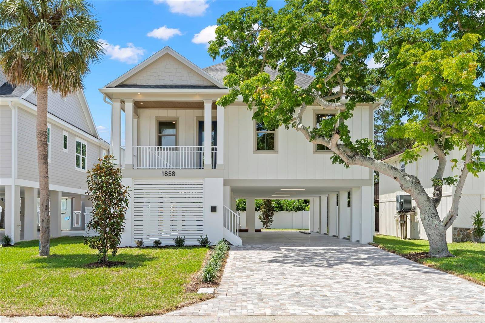 1858 MISSISSIPPI AVE NE, St Petersburg, FL 33703