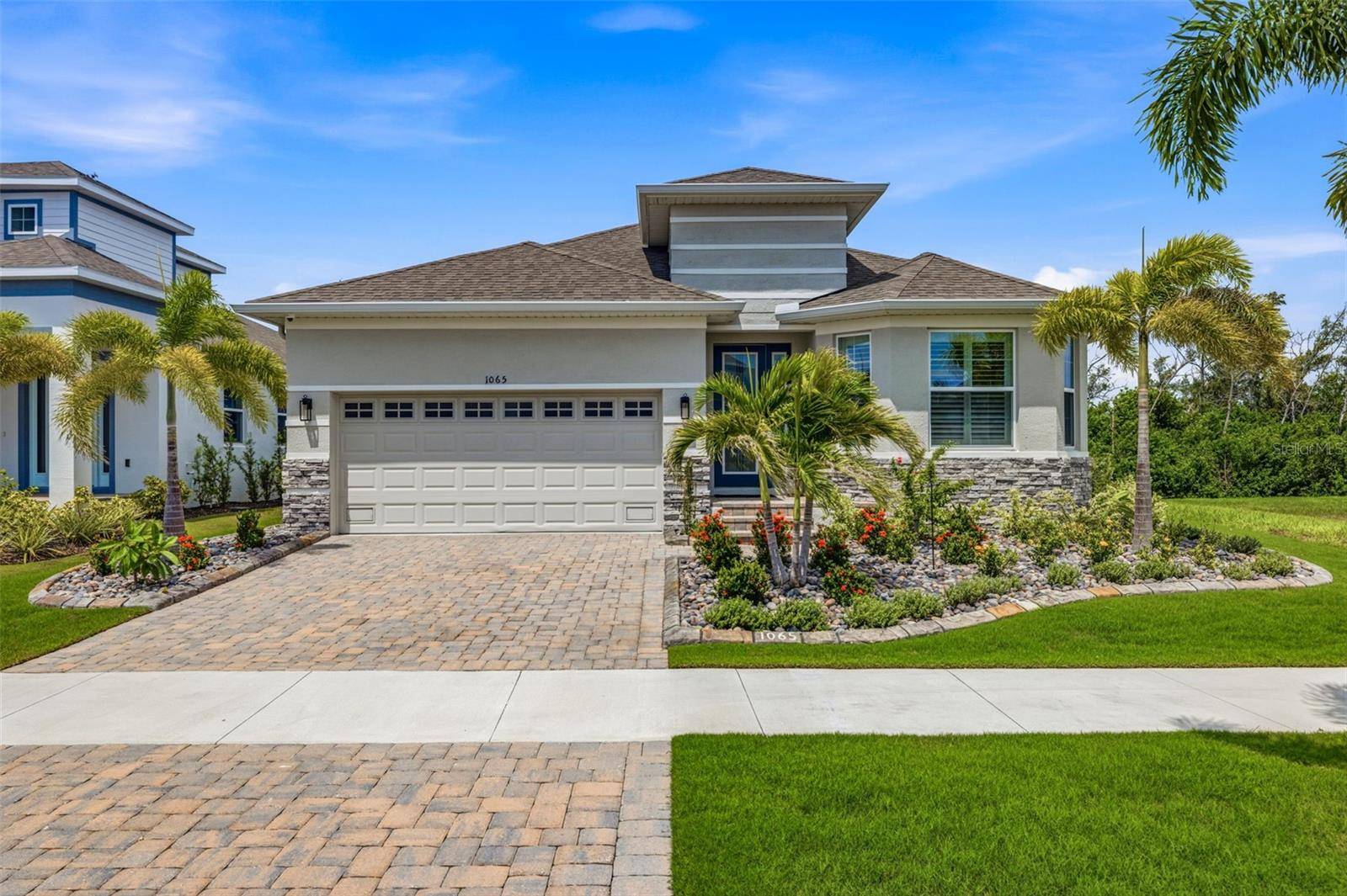 1065 SIGNET DR, Apollo Beach, FL 33572