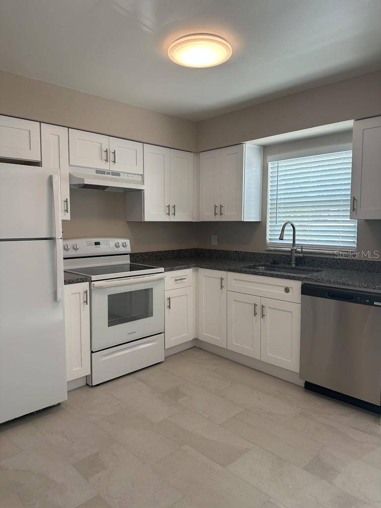113 S FREMONT AVE #A, Tampa, FL 33606