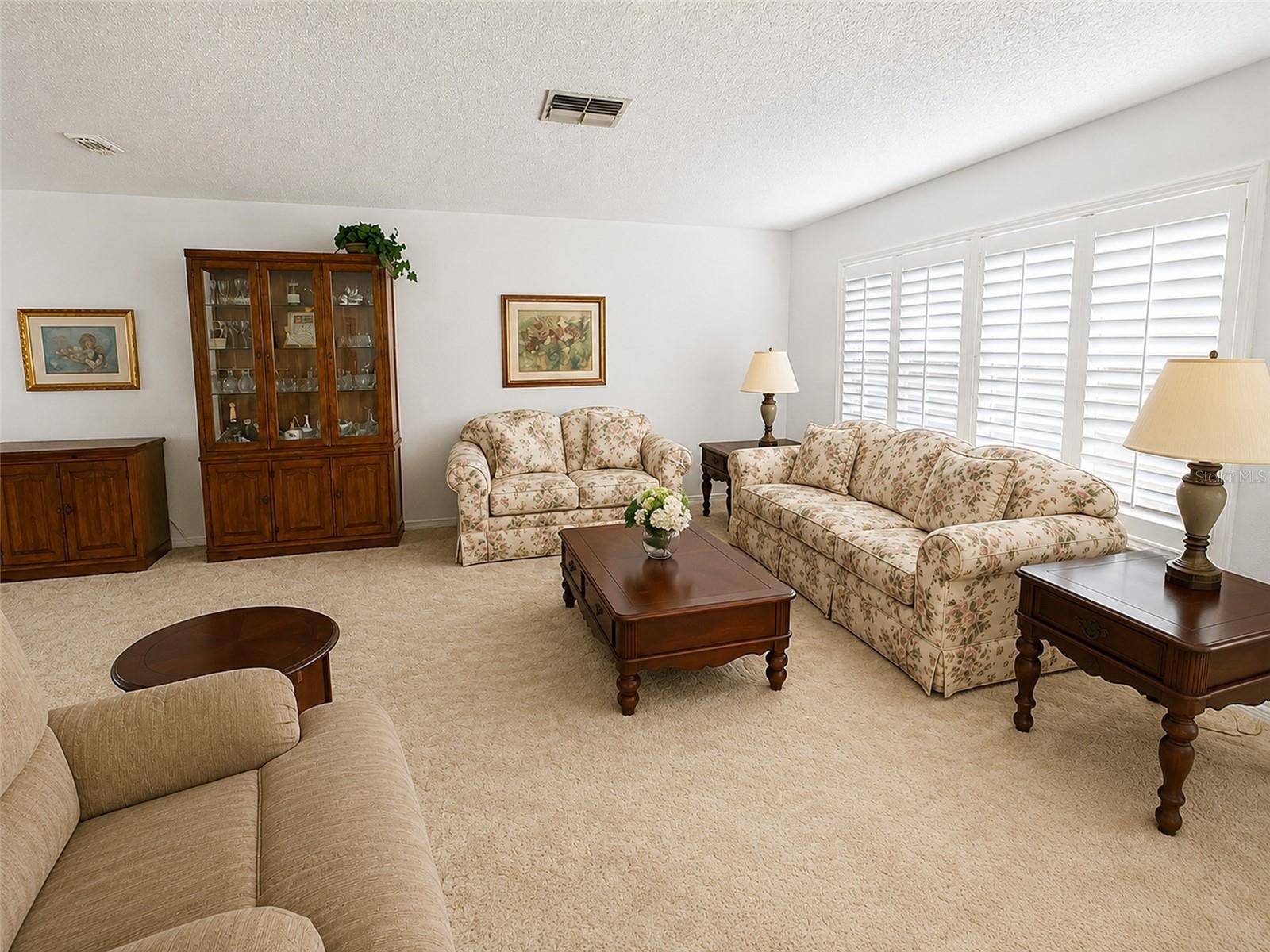 2942 MACALPIN DR W, Palm Harbor, FL 34684
