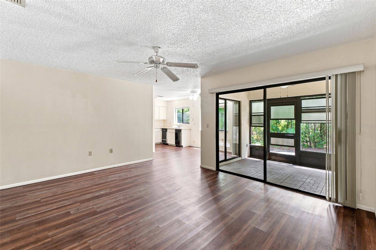 8013 PICKETTS CT #1, Weeki Wachee, FL 34613