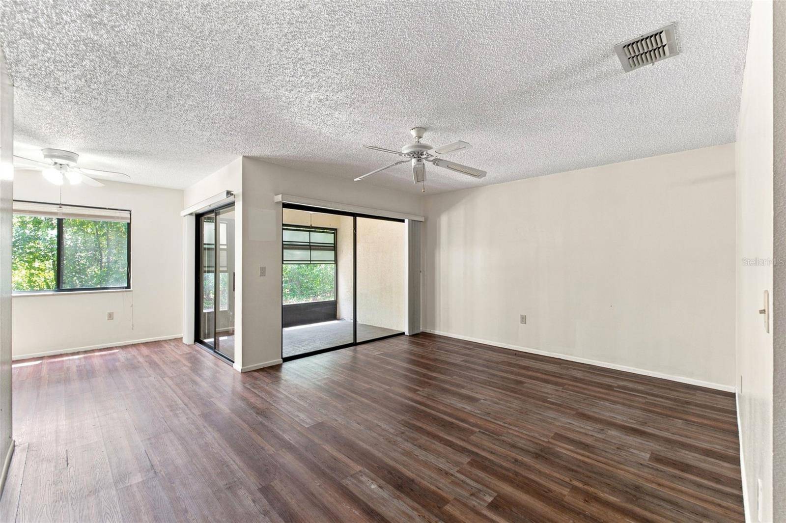 8013 PICKETTS CT #1, Weeki Wachee, FL 34613