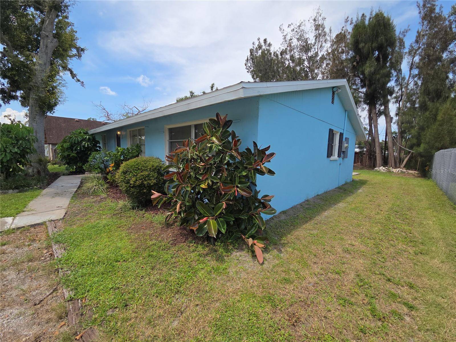 4136 S LOCKWOOD RIDGE RD, Sarasota, FL 34231
