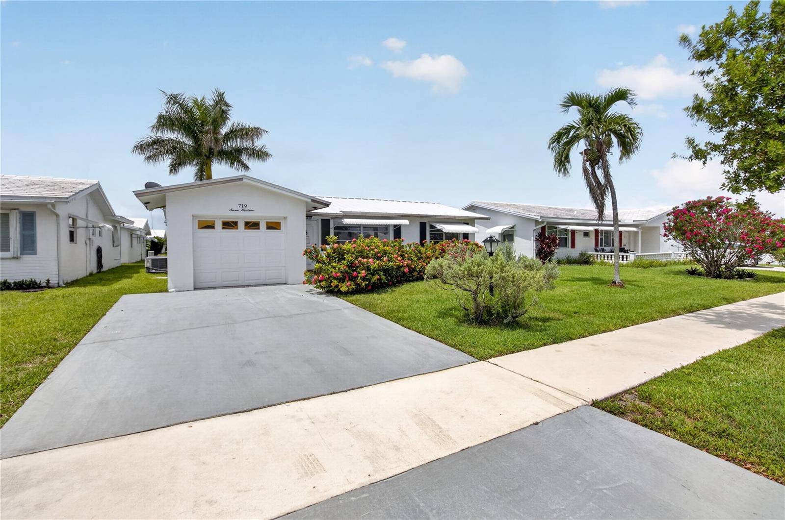 719 SW 18TH ST, Boynton Beach, FL 33426