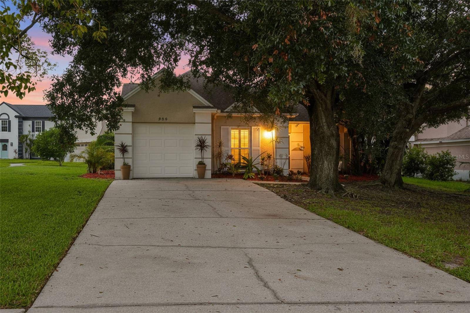 934 BERKLEY CT N, Palm Harbor, FL 34684