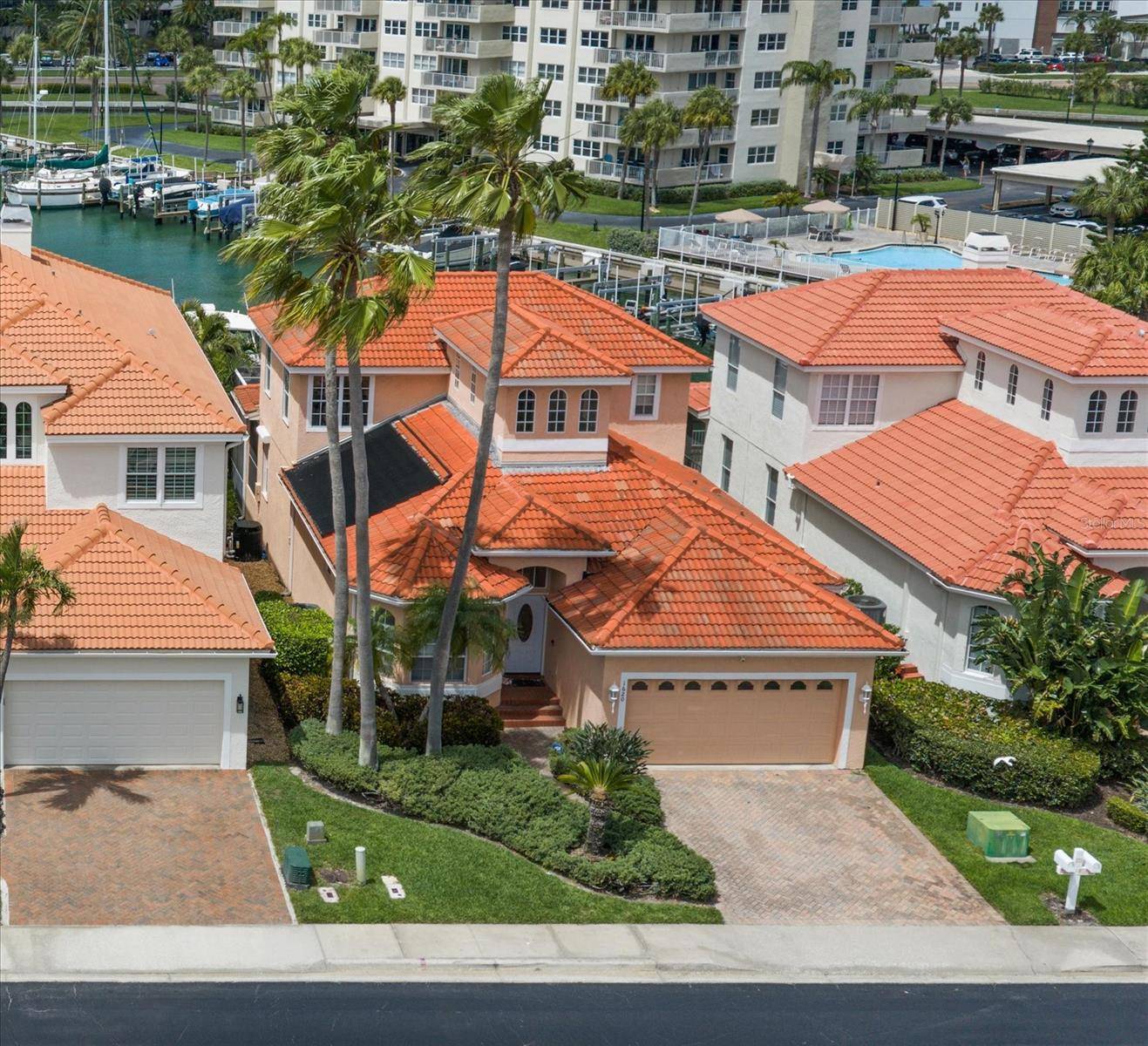 1620 SAND KEY ESTATES CT, Clearwater Beach, FL 33767
