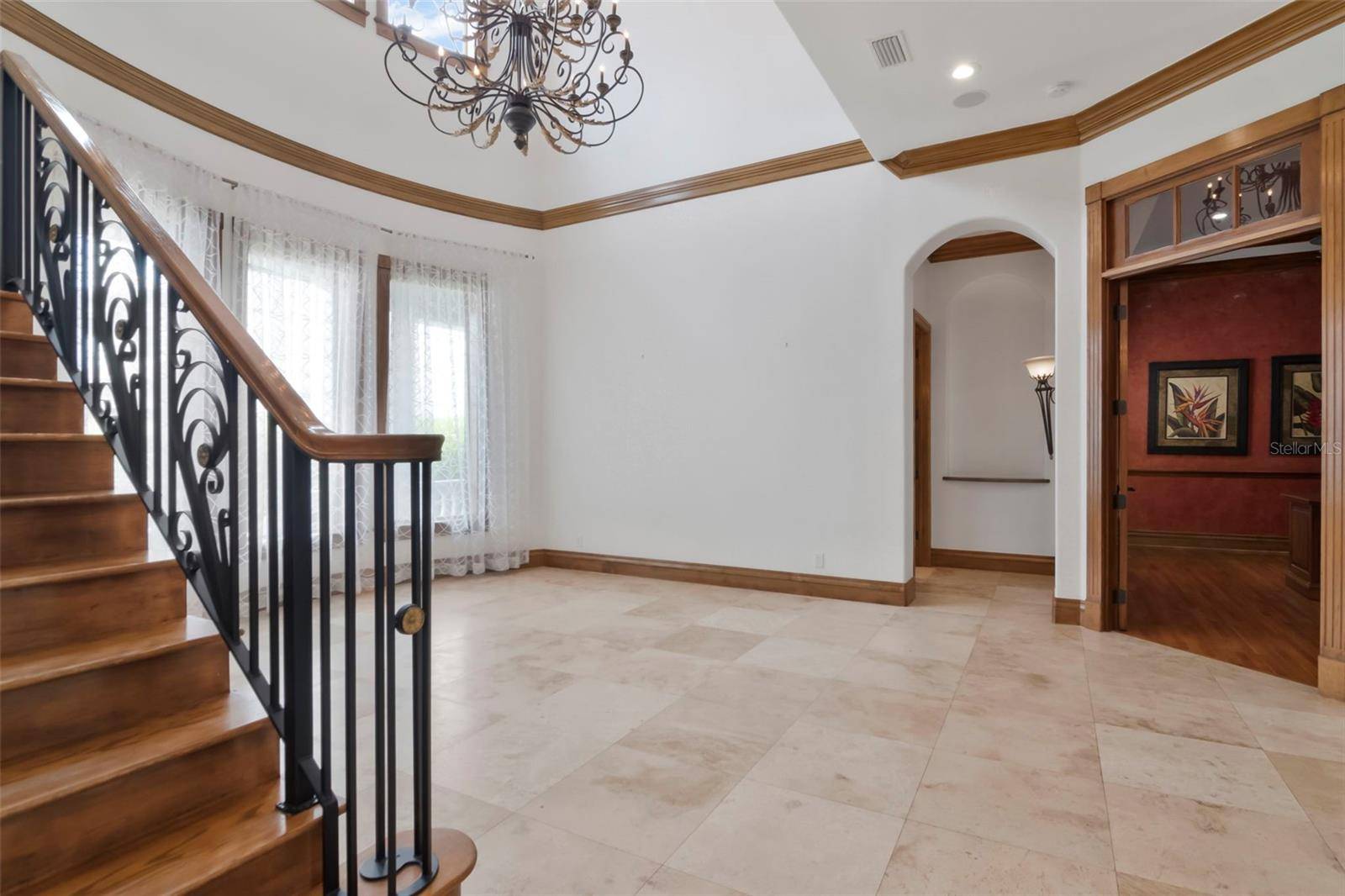 5211 W NEPTUNE WAY, Tampa, FL 33609