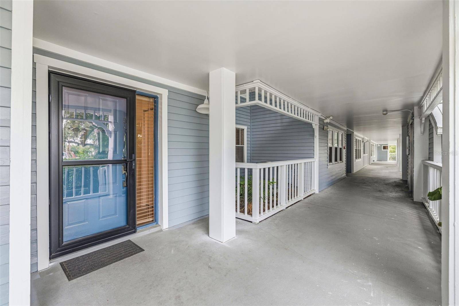 2533 DOLLY BAY DR #105, Palm Harbor, FL 34684