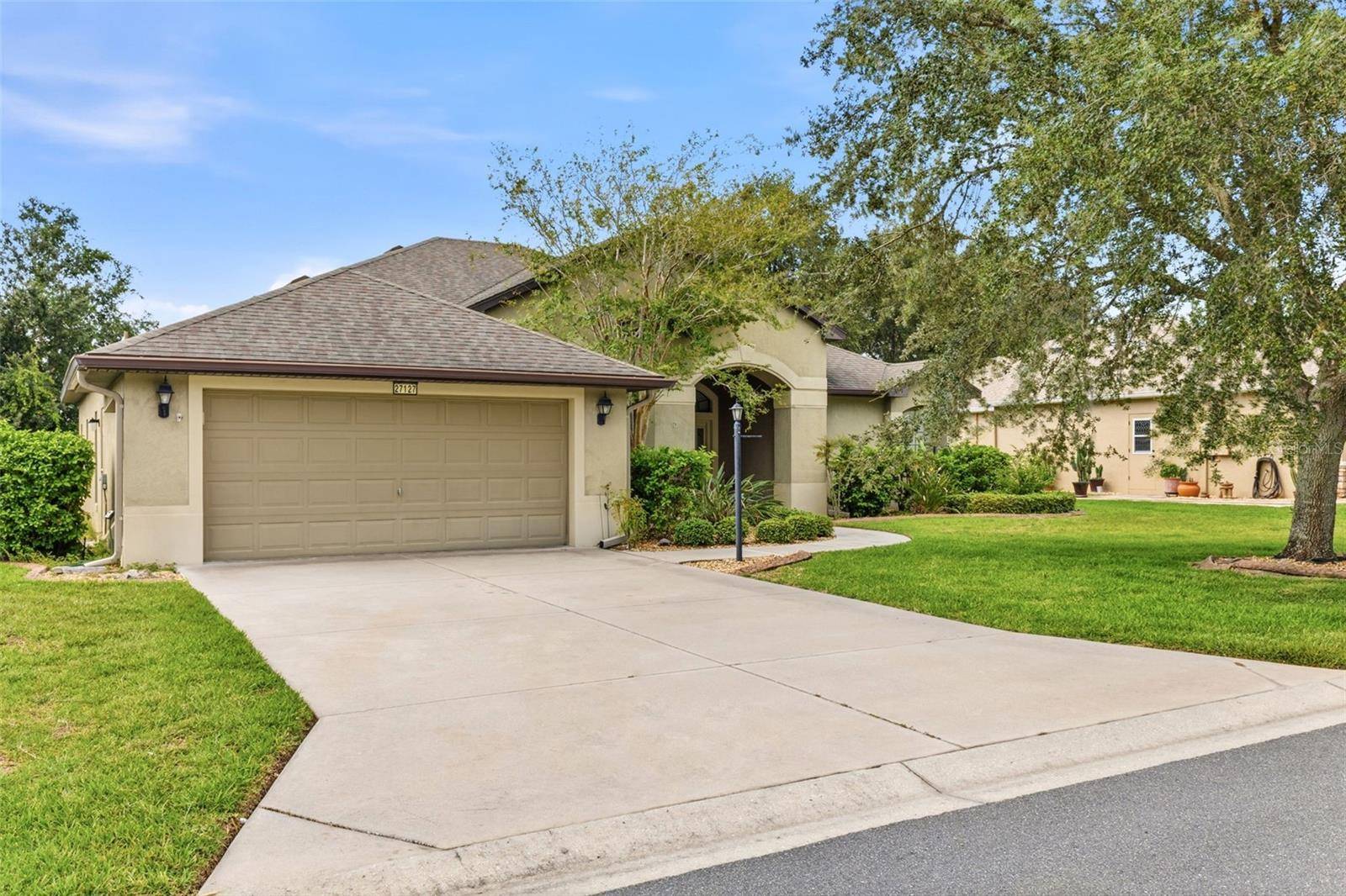 27127 STONEY BROOK DR, Leesburg, FL 34748
