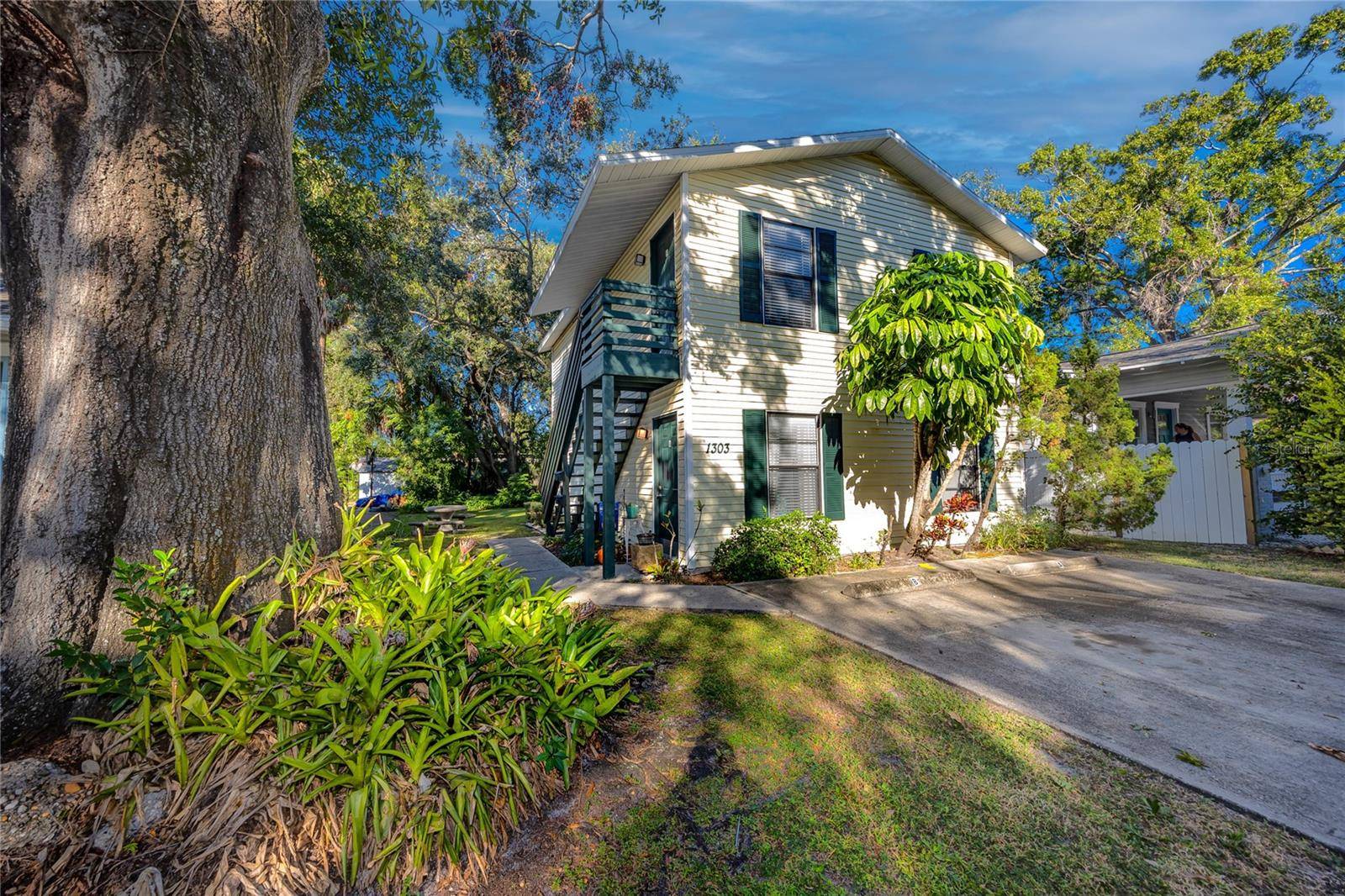 1303 S MOODY AVE, Tampa, FL 33629