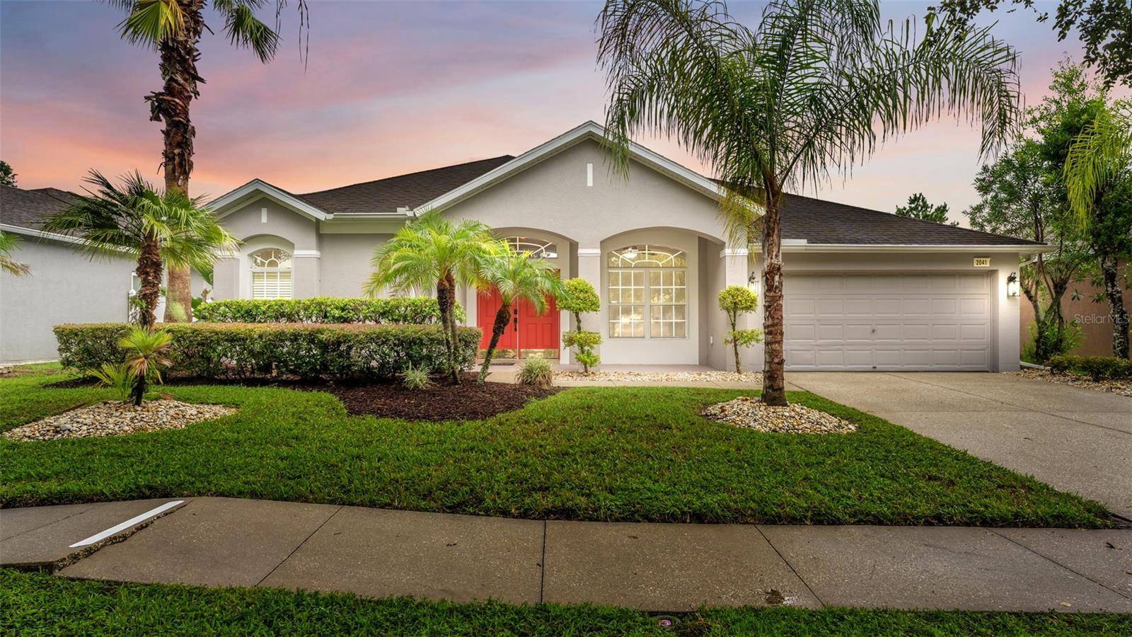 2041 HEARTLAND CIR, Valrico, FL 33594