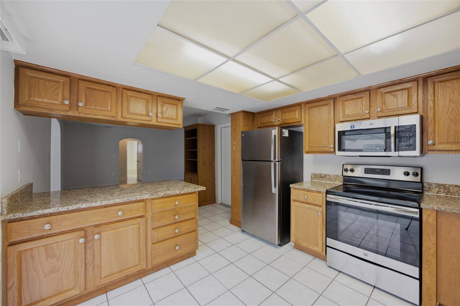 8207 DEDHAM DR, Port Richey, FL 34668