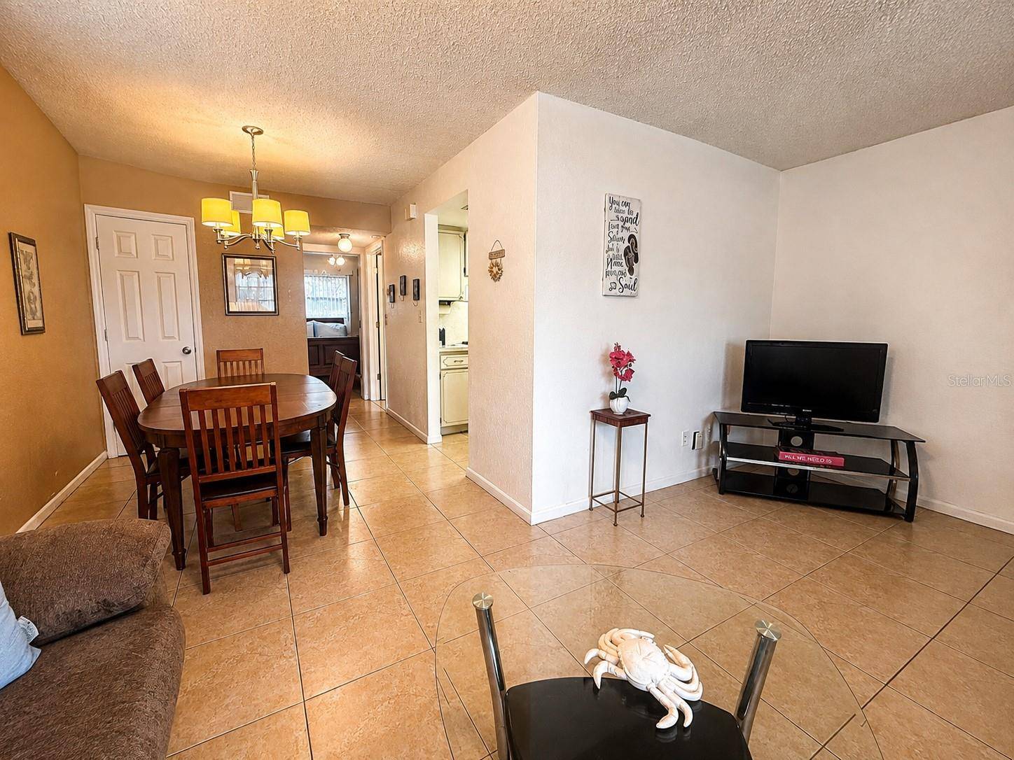 6044 22ND AVE N #2, St Petersburg, FL 33710