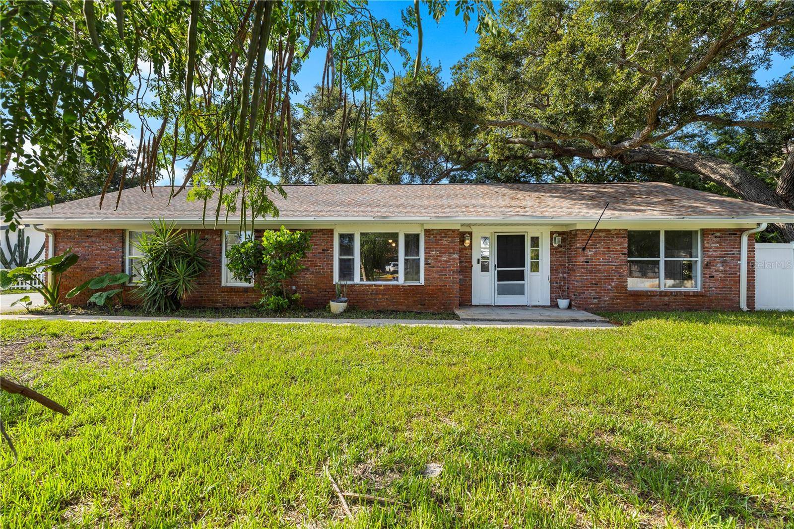 13589 101ST TER, Seminole, FL 33776