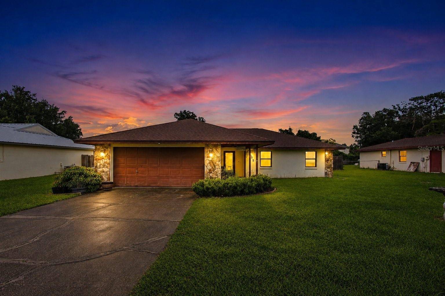 5055 CAMBRY LN, Lakeland, FL 33805