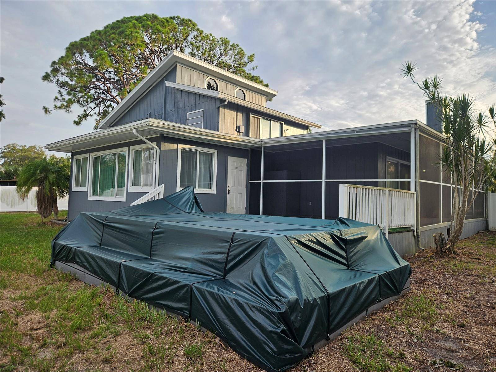 2321 INGRAM AVE, Sarasota, FL 34232