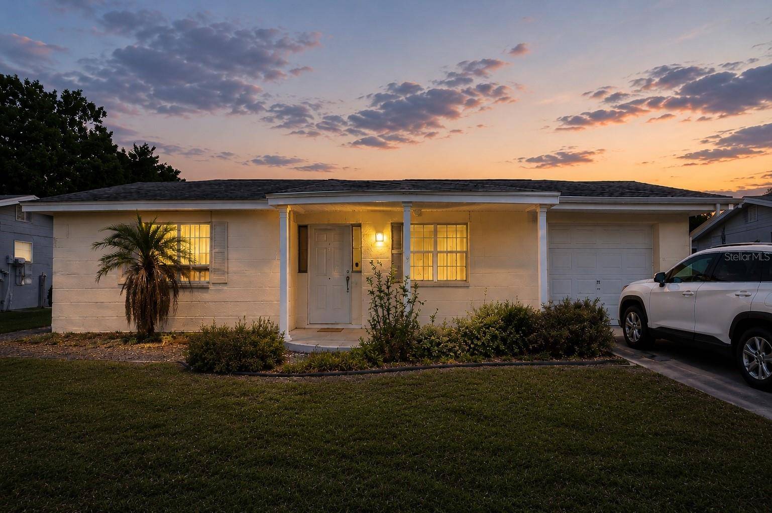 1024 VIKING DR, Holiday, FL 34691