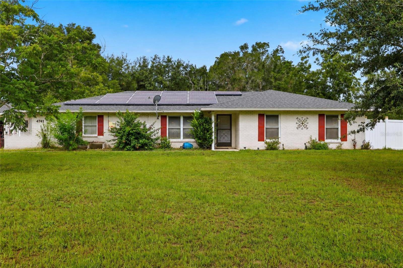 4741 SEABERG RD, Zephyrhills, FL 33541