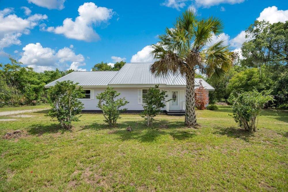 110 W WASHINGTON AVE, Deland, FL 32720