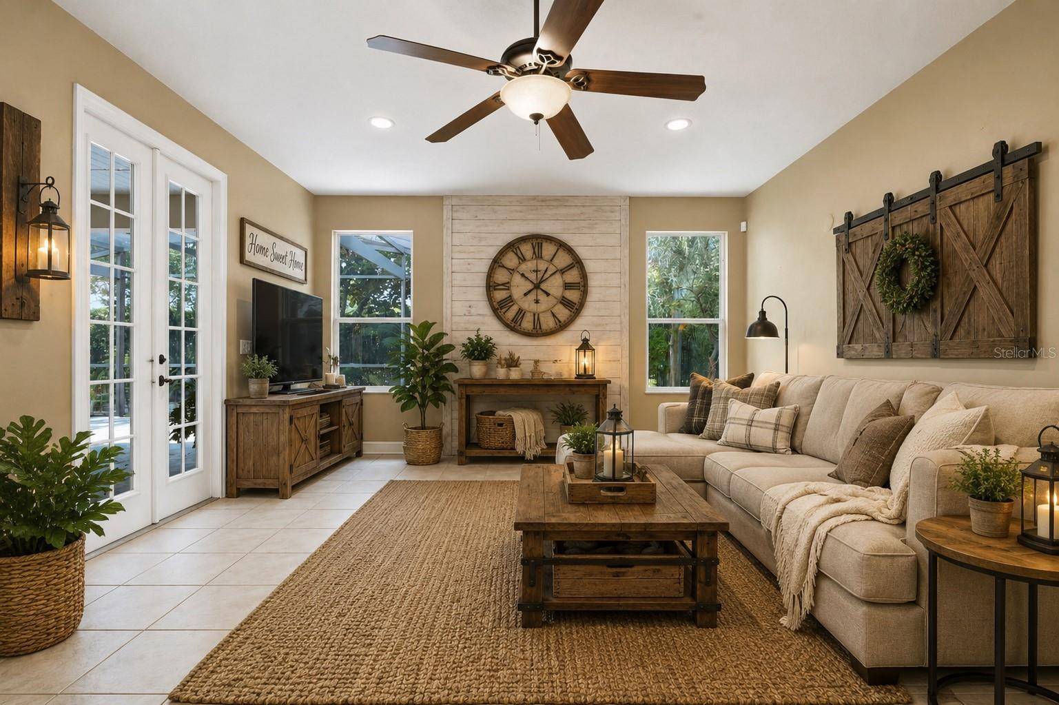 1609 VICTORIA GARDENS DR, Deland, FL 32724