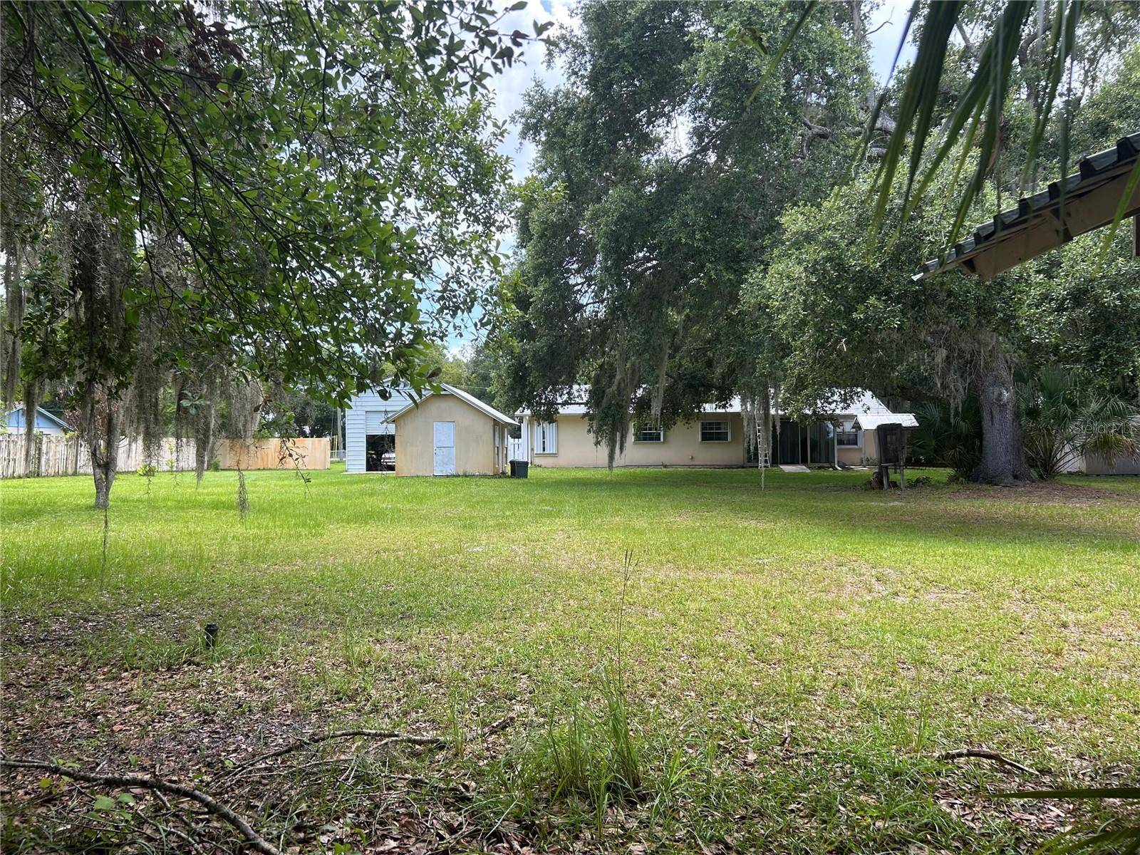 1671 FORD RD, Mims, FL 32754
